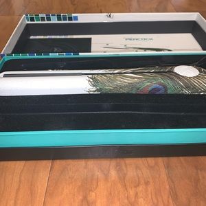 Royale Pro Hair Styling Technology Royal Peacock.